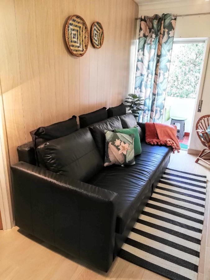 Apartamento Praia De Монте Гордо Екстериор снимка