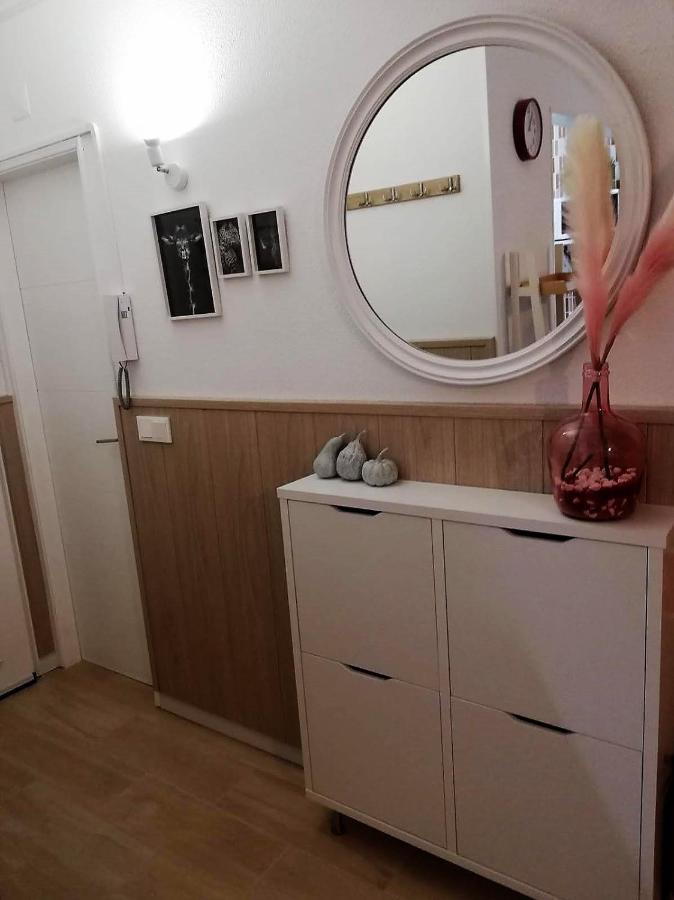 Apartamento Praia De Монте Гордо Екстериор снимка