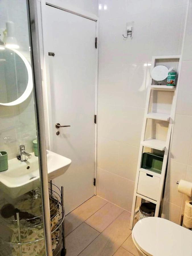Apartamento Praia De Монте Гордо Екстериор снимка